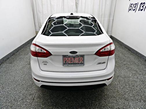 2018 Ford Fiesta SE 4dr Sedan