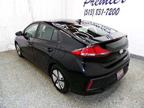 2019 Hyundai IONIQ Hybrid Blue