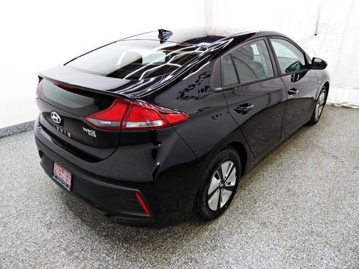2019 Hyundai IONIQ Hybrid Blue