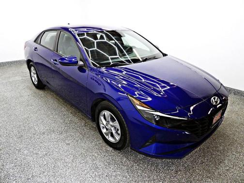 2021 Hyundai ELANTRA SE