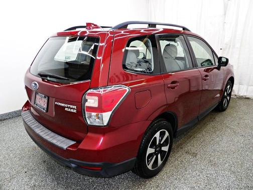2017 Subaru Forester 2.5i