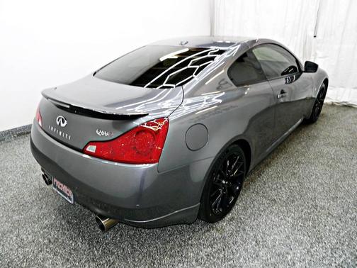 2015 INFINITI Q60 S Limited