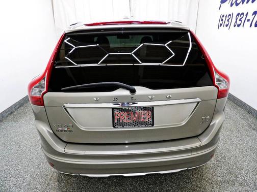 2014 Volvo XC60 T6 Premier Plus