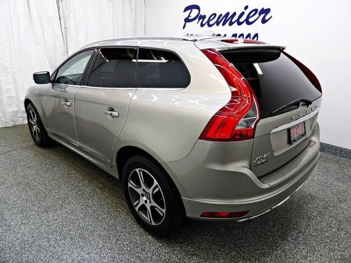 2014 Volvo XC60 T6 Premier Plus