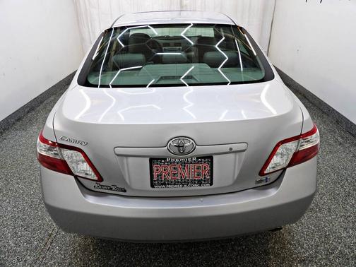 Silver 2008 Toyota Camry Hybrid SE