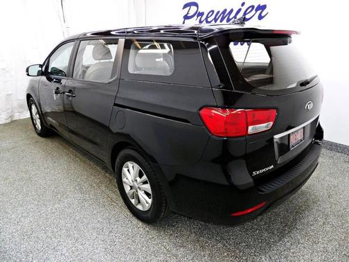 2018 Kia Sedona L