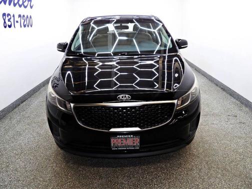 2018 Kia Sedona L