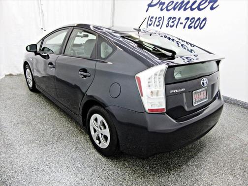 2010 Toyota Prius III