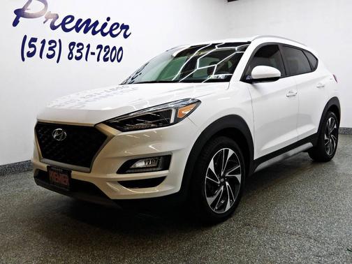 2019 Hyundai TUCSON Sport 4dr SUV