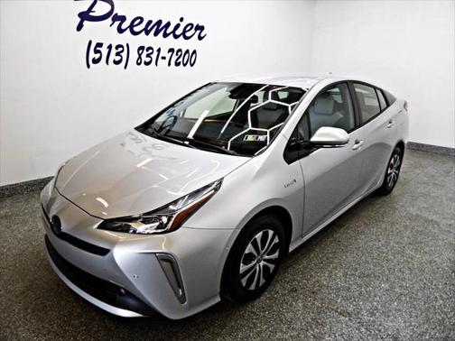 2020 Toyota Prius XLE