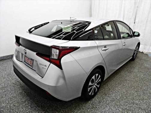 2020 Toyota Prius XLE