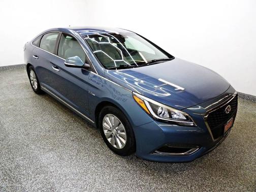 2016 Hyundai SONATA Hybrid SE