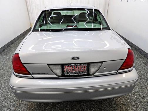 Silver 2003 Ford Crown Victoria LX