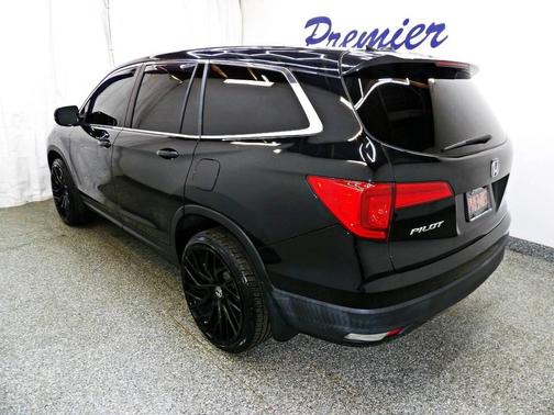 Black 2016 Honda Pilot EX-L