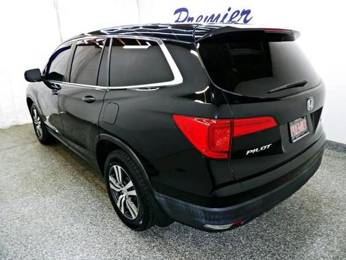 Black 2016 Honda Pilot EX-L