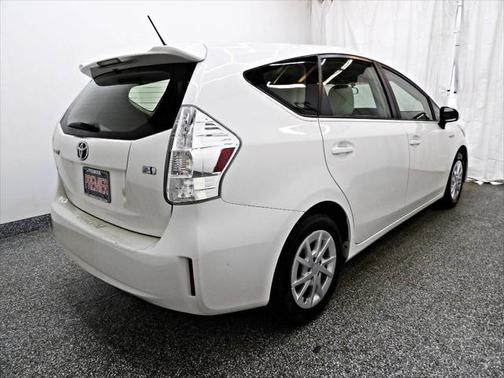 2013 Toyota Prius v Two