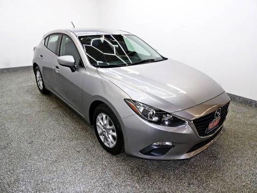 2016 Mazda Mazda3 i Sport