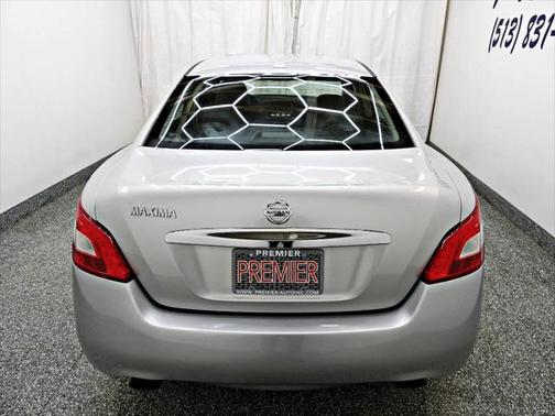 2010 Nissan Maxima SV