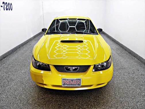 2004 Ford Mustang GT