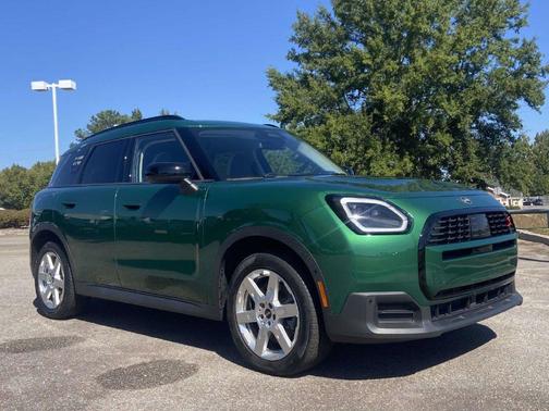 British Racing Green 2025 MINI Countryman S