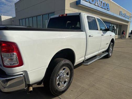2022 RAM 2500 Big Horn Crew Cab 4x4 6'4' Box