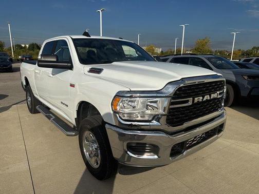 2022 RAM 2500 Big Horn Crew Cab 4x4 6'4' Box