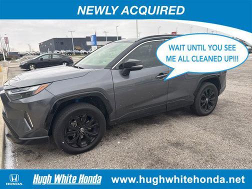 2022 Toyota RAV4 Hybrid SE