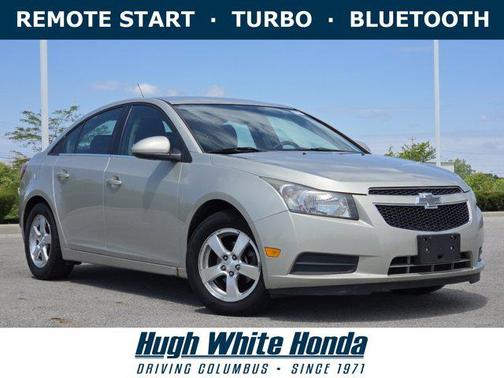Champagne Silver Metallic 2014 Chevrolet Cruze 1LT