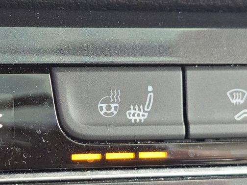 2021 Volkswagen Tiguan 2.0T SEL