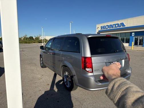 2014 Dodge Grand Caravan SXT