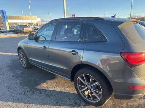 2016 Audi SQ5 3.0T Premium Plus