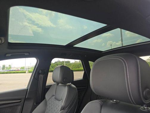 2018 Audi SQ5 3.0T Premium Plus