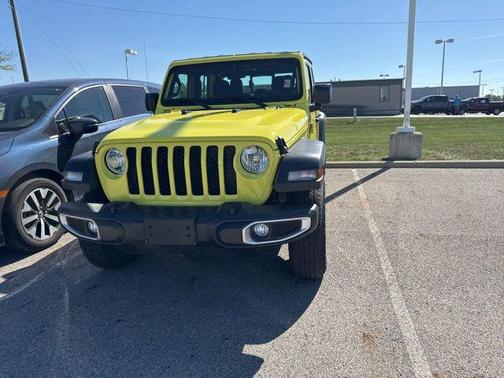 2023 Jeep Gladiator Sport