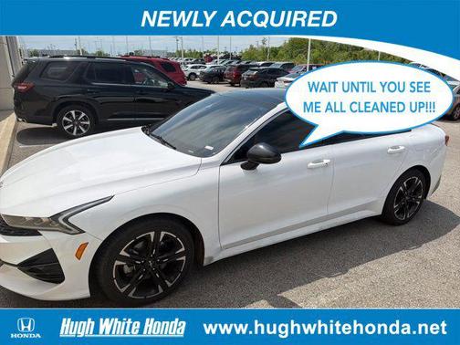 Glacial White Pearl 2024 Kia K5 GT-Line