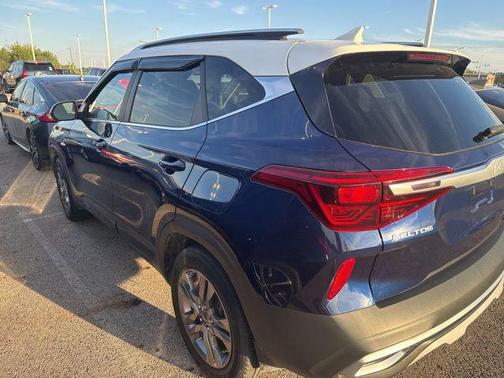 2022 Kia Seltos S