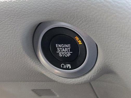 2018 Chrysler Pacifica Touring-L