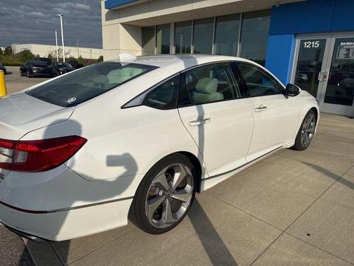 2018 Honda Accord Touring 2.0T