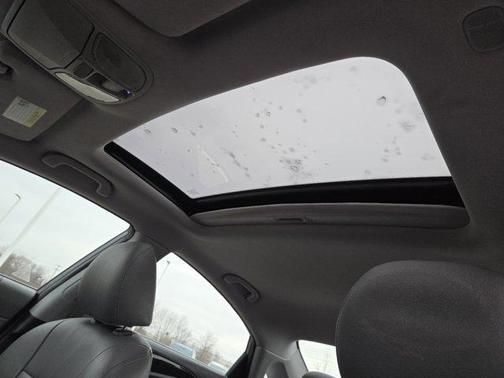 2013 Hyundai SONATA Limited