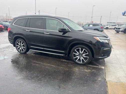 2019 Honda Pilot Touring 8-Passenger