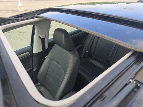 2014 Volkswagen Passat 2.0L TDI DSG SE w/Sunroof