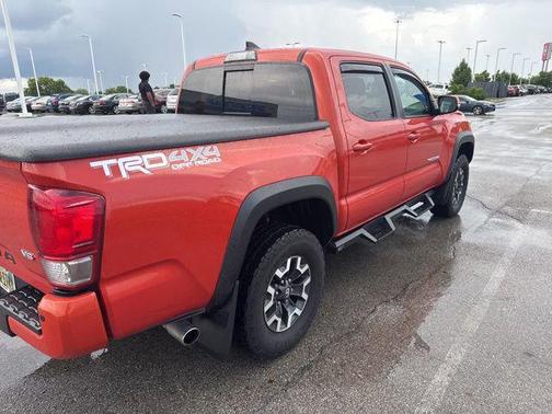2017 Toyota Tacoma Base