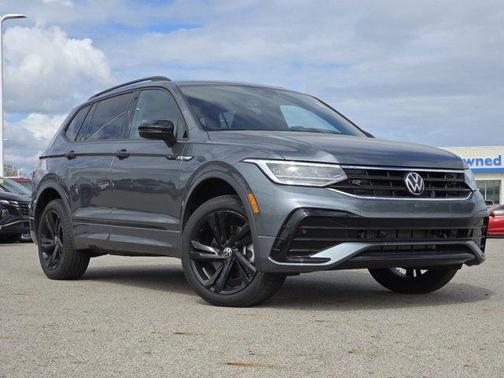 2023 Volkswagen Tiguan 2.0T SE R-Line Black 4MOTION