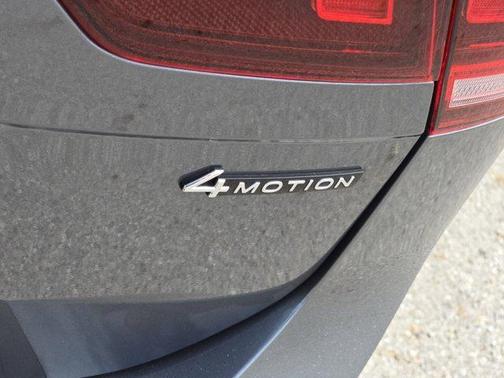 2023 Volkswagen Tiguan 2.0T SE R-Line Black 4MOTION