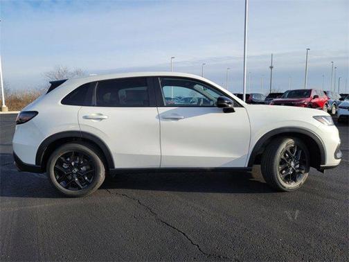 2025 Honda HR-V 2WD Sport