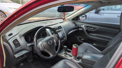 Cayenne Red Metallic 2013 Nissan Altima 2.5 SL