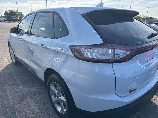 2016 Ford Edge SE