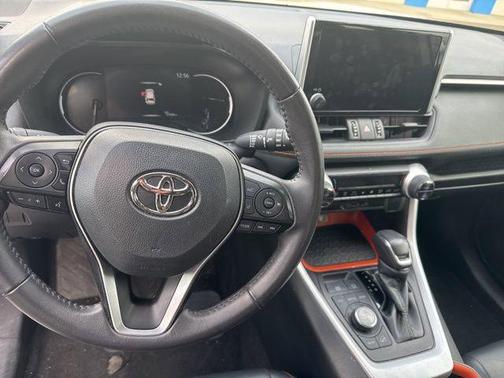 2023 Toyota RAV4 Adventure