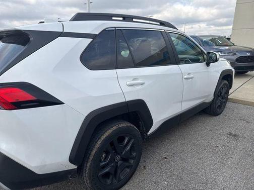 2023 Toyota RAV4 Adventure