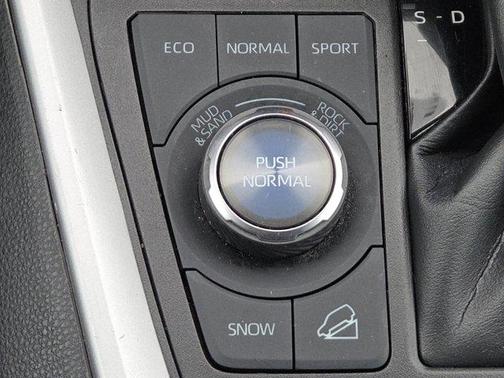 2023 Toyota RAV4 Adventure