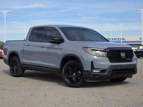 2023 Honda Ridgeline Black